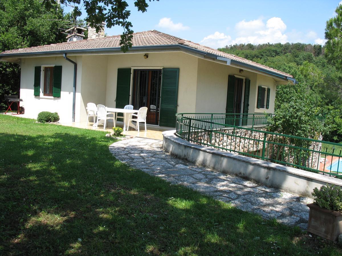 Villa Bardino Torri Del Benaco Exterior photo